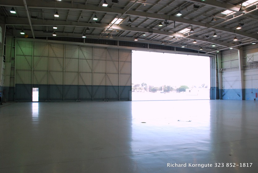 04-Hangar Warehouse-003.JPG